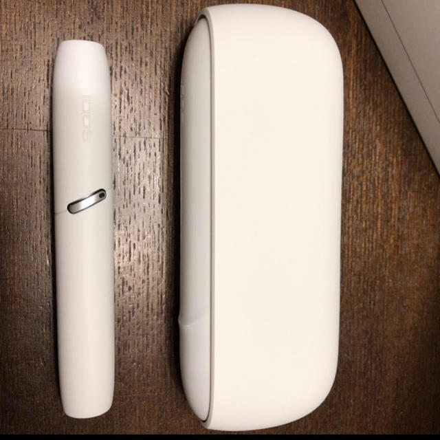 IQOS(アイコス)のiQOS3 メンズのファッション小物(タバコグッズ)の商品写真