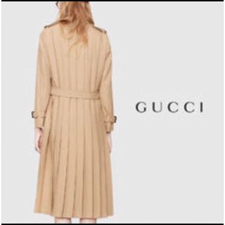 グッチ(Gucci)のGucci プリーツコート 新品タグ付き(トレンチコート)