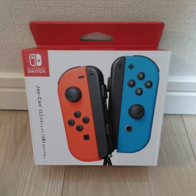 らくまるさんjoy-conジョイコン　ネオンレッド　ネオンブルー　 Switch