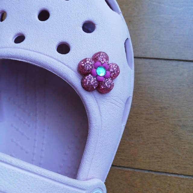 crocs(クロックス)のクロックス ピンクサンダル　W6 レディースの靴/シューズ(サンダル)の商品写真