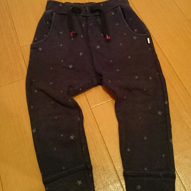 ZARA KIDS(ザラキッズ)のzara スタープリントパンツ キッズ/ベビー/マタニティのキッズ服男の子用(90cm~)(パンツ/スパッツ)の商品写真