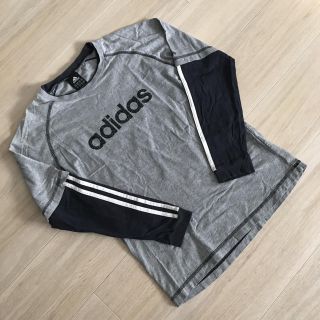 アディダス(adidas)の【29.30値下げ】アディダス  ロンＴ  150サイズ(Tシャツ/カットソー)