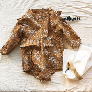 プチバトー(PETIT BATEAU)の♡ベビー長袖リバティフリルロンパース♡女の子約70cm♡韓国子供服♡新品未使用♡(ロンパース)