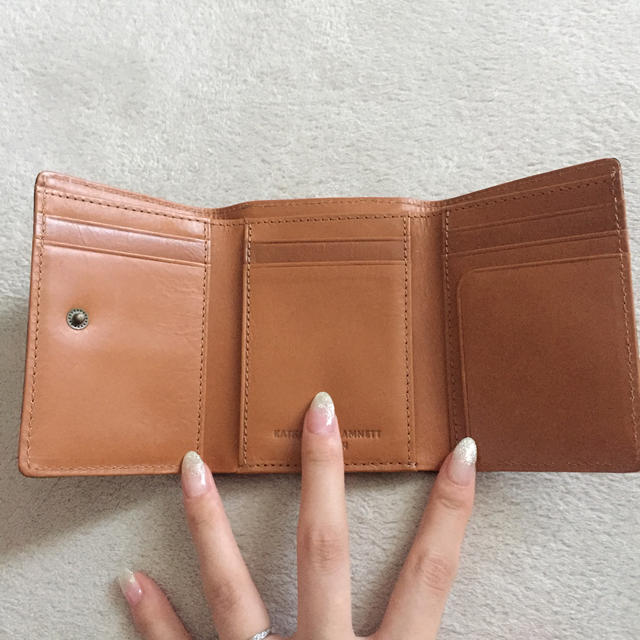 KATHARINE HAMNETT(キャサリンハムネット)のキャサリンハムネット 三つ折り財布 レディースのファッション小物(財布)の商品写真
