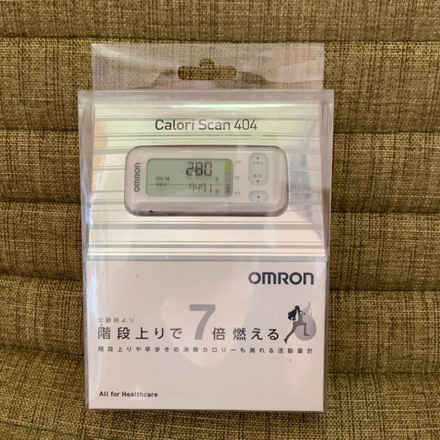 OMRON(オムロン)のオムロン♡活動量計 スポーツ/アウトドアのトレーニング/エクササイズ(ウォーキング)の商品写真