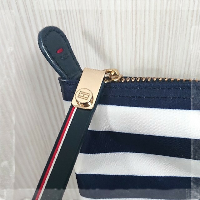 TOMMY HILFIGER(トミーヒルフィガー)のトミーヒルフィガー トートバッグ レディースのバッグ(トートバッグ)の商品写真