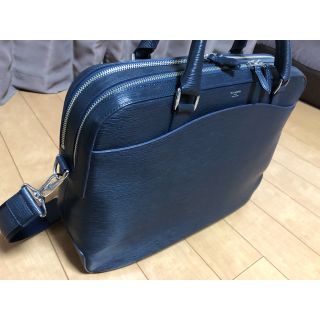 週末値下げペッレ モルビダ キャピターノ pelle morbida ネイビー