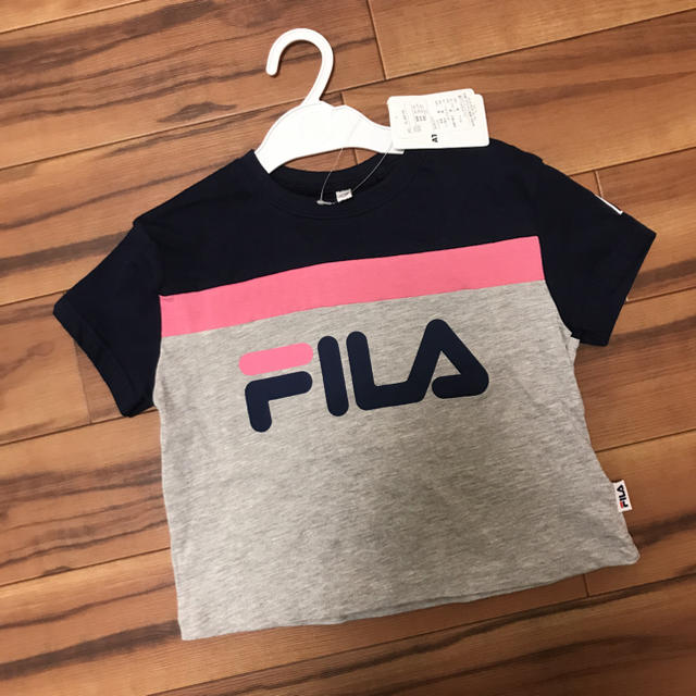 FILA(フィラ)の新品 FILA セットアップ 上下セット 姉妹 お揃い 110 130 キッズ/ベビー/マタニティのキッズ服女の子用(90cm~)(Tシャツ/カットソー)の商品写真