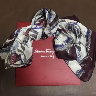 サルヴァトーレフェラガモ(Salvatore Ferragamo)の新品！フェラガモ スカーフ(バンダナ/スカーフ)