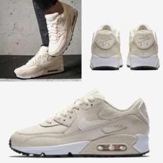 AIR MAX 90 WMNS ライトベージュ