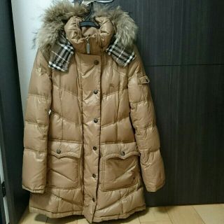 バーバリー(BURBERRY)のバーバリーブルレ ダウン(ダウンコート)