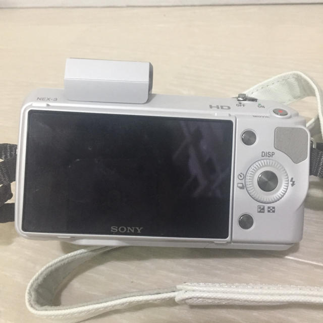 SONY(ソニー)のSONY NEX-3A(W) デジタル一眼カメラ スマホ/家電/カメラのカメラ(デジタル一眼)の商品写真