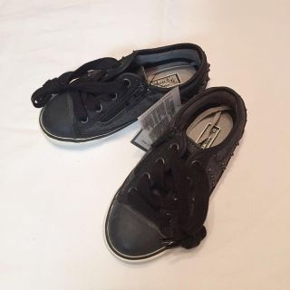 ザラキッズ(ZARA KIDS)のZARA スタッズスニーカー 新品未使用(スニーカー)