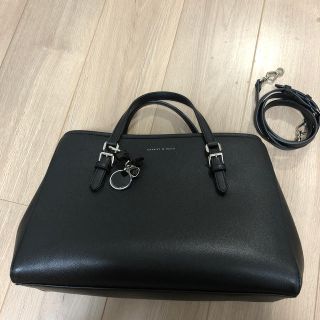 チャールズアンドキース(Charles and Keith)のショルダーバッグ^_^(ショルダーバッグ)