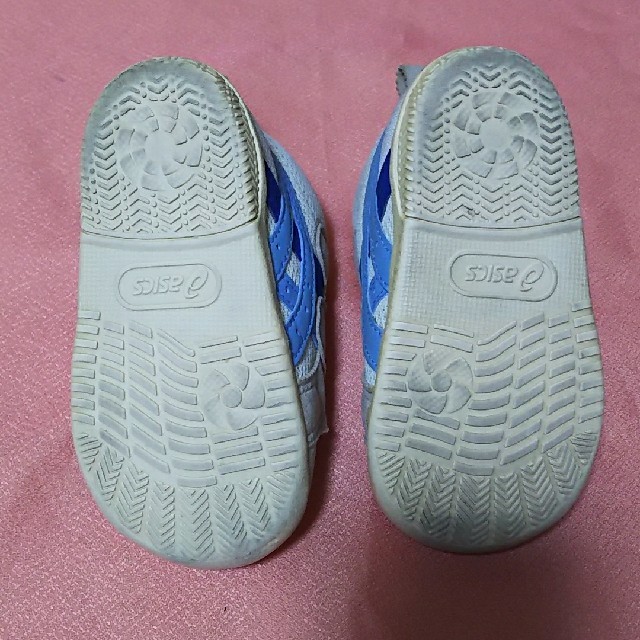 asics(アシックス)のアシックス　ベビースニーカー　12.5センチ キッズ/ベビー/マタニティのベビー靴/シューズ(~14cm)(スニーカー)の商品写真