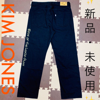 キムジョーンズ(KIM JONES)の【新品】KIM JONES × GU キム ジョーンズ ブラックジーンズ XL(デニム/ジーンズ)