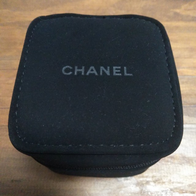 CHANEL時計ケース　正規品 レディースのファッション小物(腕時計)の商品写真
