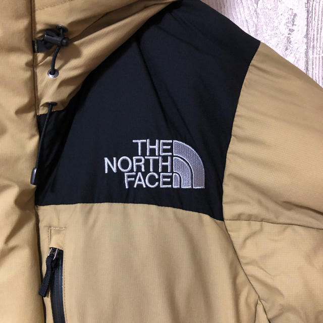 THE NORTH FACE(ザノースフェイス)のMサイズ 美品 18AW ノースフェイス バルトロ TNF ケルプタン メンズのジャケット/アウター(ダウンジャケット)の商品写真