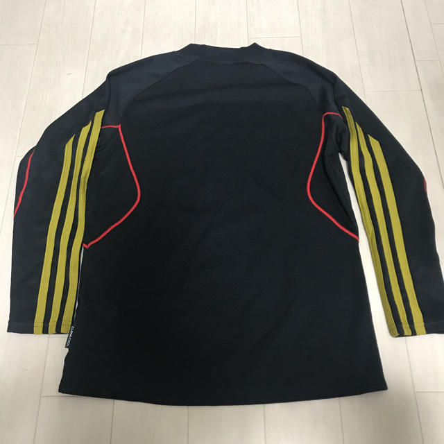 adidas(アディダス)のadidas  アディダス140 adidas140  長袖140 キッズ/ベビー/マタニティのキッズ服男の子用(90cm~)(Tシャツ/カットソー)の商品写真