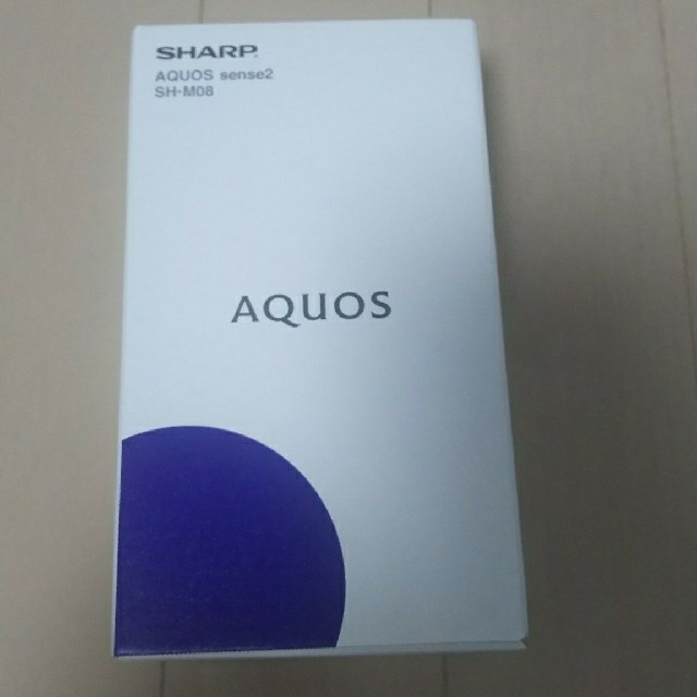 AQUOS sense2  ホワイトスマートフォン本体