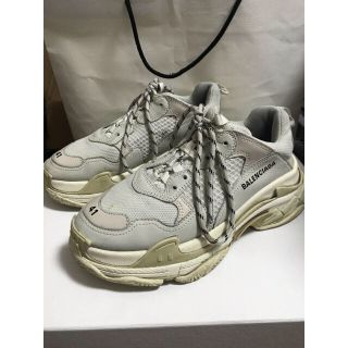 バレンシアガ(Balenciaga)のbalenciaga triples トリプルS(スニーカー)