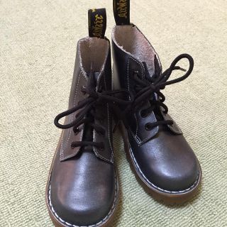 ドクターマーチン(Dr.Martens)のDr.martensキッズブーツ(ブーツ)