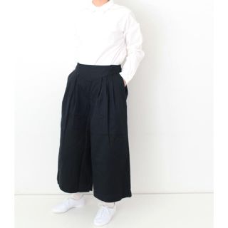 ジャーナルスタンダード(JOURNAL STANDARD)のhomspun  ワイドパンツ ネイビー(クロップドパンツ)