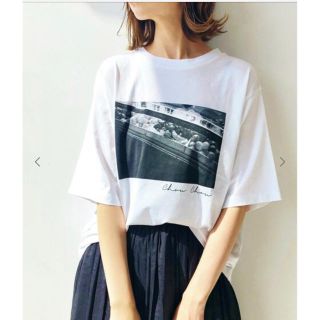 イエナ(IENA)のIENA paris photo Tシャツ ホワイトC 新品 2019AW 完売(Tシャツ(半袖/袖なし))