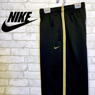 ナイキ(NIKE)のNIKE  トラックパンツ ジャージ ブラック ☆Mサイズ☆(ジャージ)