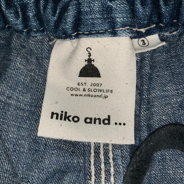 niko and...(ニコアンド)のデニムパンツ レディースのパンツ(デニム/ジーンズ)の商品写真