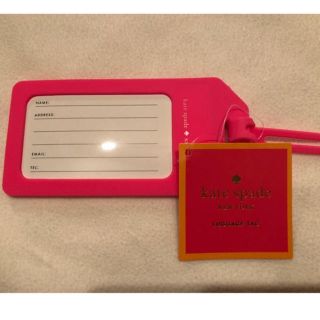 ケイトスペードニューヨーク(kate spade new york)の2点セット ケイトスペード kate spade  トラベルネーム プレート(旅行用品)