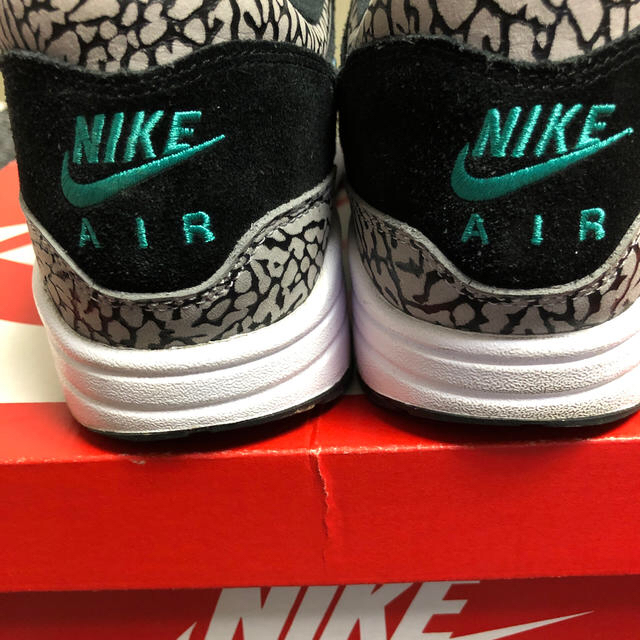 NIKE(ナイキ)のAir Max 1 atmos elephant 27cm 美品 メンズの靴/シューズ(スニーカー)の商品写真