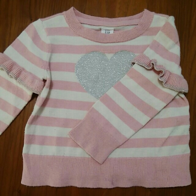 babyGAP(ベビーギャップ)の女の子　セーター、カットソー　80　3枚セット キッズ/ベビー/マタニティのベビー服(~85cm)(ニット/セーター)の商品写真