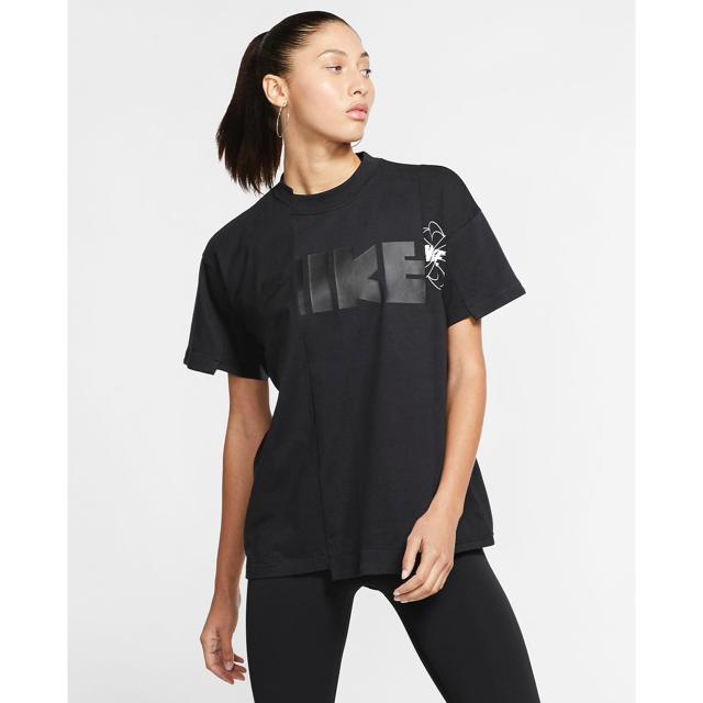 サイズXL nike sacai コラボ tシャツ 新品未使用レディース