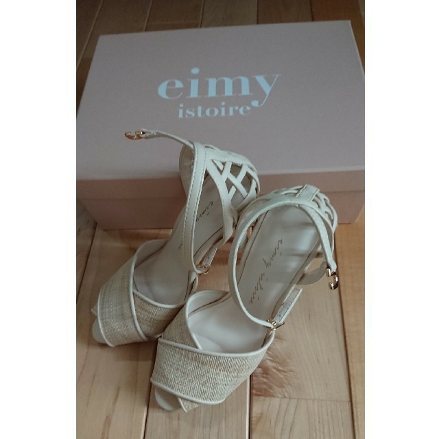 eimy istoire(エイミーイストワール)のストラップヒールサンダル

 レディースの靴/シューズ(ハイヒール/パンプス)の商品写真