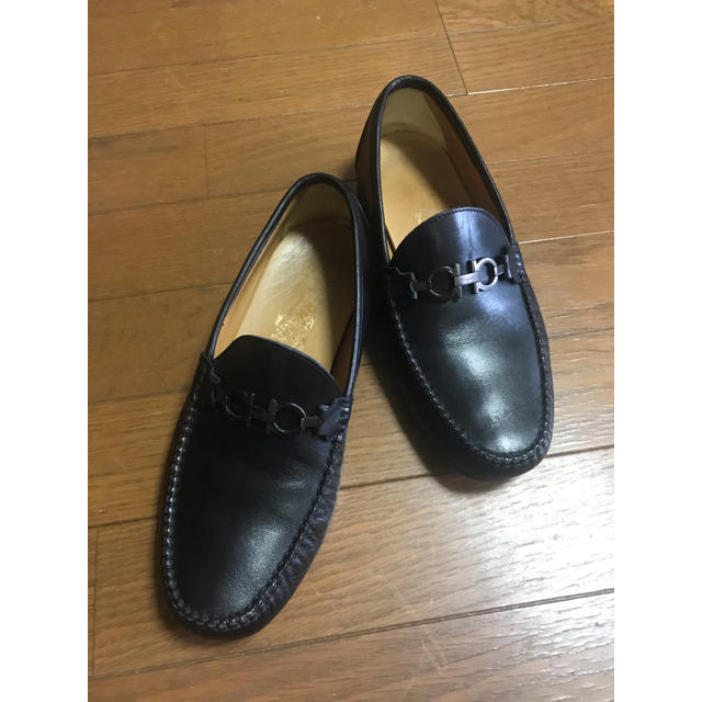 Salvatore Ferragamo(サルヴァトーレフェラガモ)のフェラガモ ローファー美品 メンズの靴/シューズ(スリッポン/モカシン)の商品写真