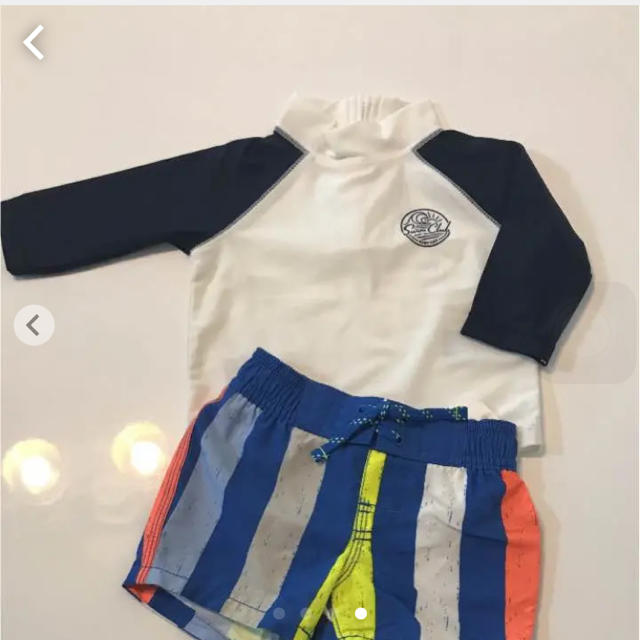 GAP Kids(ギャップキッズ)の【新品タグ付き】半額以下♡GAP スイムパンツ&ラッシュガードセット 60 キッズ/ベビー/マタニティのベビー服(~85cm)(水着)の商品写真