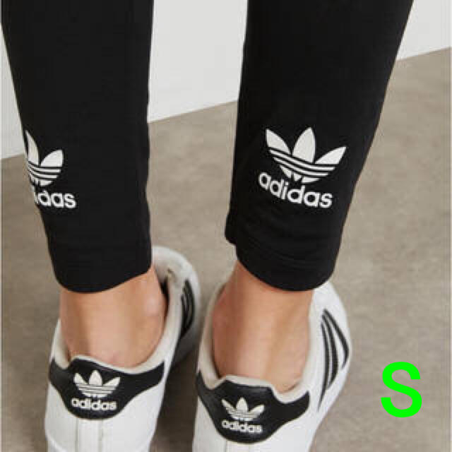 adidas(アディダス)のシンプル‼️ アディダスオリジナルス ロゴ レギンス S 新品^ ^ レディースのレッグウェア(レギンス/スパッツ)の商品写真