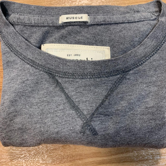 Abercrombie&Fitch(アバクロンビーアンドフィッチ)のアバクロ メンズTシャツ メンズのトップス(Tシャツ/カットソー(半袖/袖なし))の商品写真