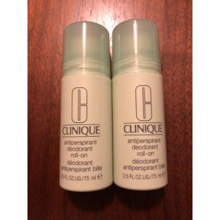 クリニーク(CLINIQUE)のクリニーク2本セットアンティパースパイラントデオドラントロールオン75ml制汗剤(制汗/デオドラント剤)