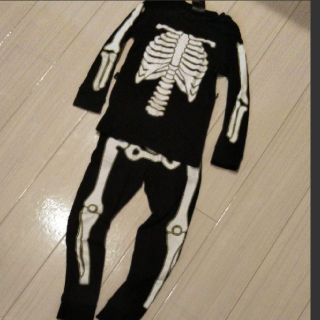 エイチアンドエム(H&M)のH＆M　骸骨　セットアップ　パジャマ　ハロウィン　スケルトン(衣装)