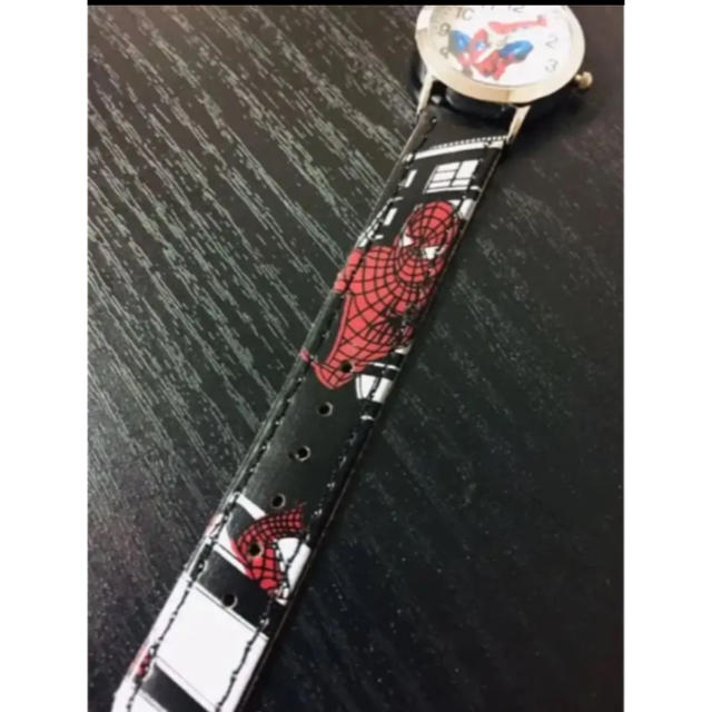 ☆スパイダーマン☆ キッズ腕時計  ブラック 即購入OK!! キッズ/ベビー/マタニティのこども用ファッション小物(腕時計)の商品写真