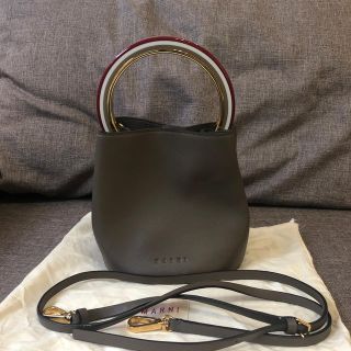 マルニ(Marni)の美品 Marni カーフスキンバッグ pannier  (ショルダーバッグ)