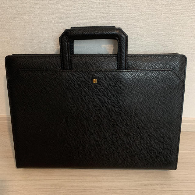 ジバンシー ビジネスバッグ 激安通販の 68.0%OFF axishcl.com