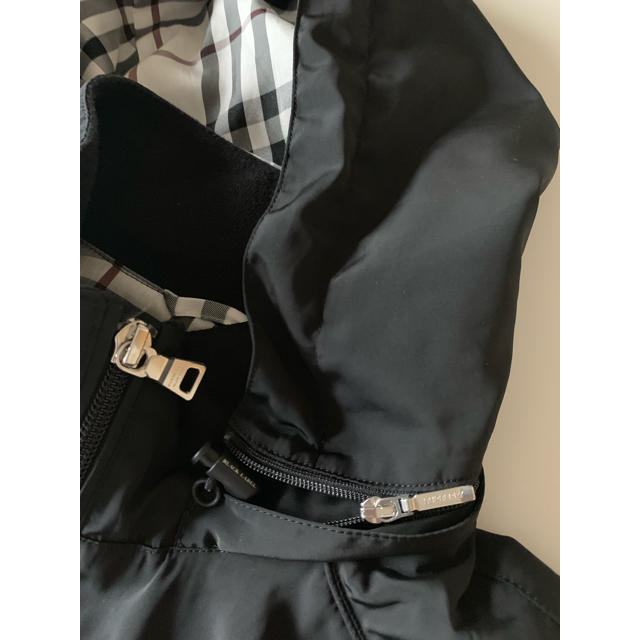 BURBERRY BLACK LABEL(バーバリーブラックレーベル)の⚪️ Burberry 美品バーバリーブラックレーベル  パーカーベスト メンズのトップス(パーカー)の商品写真