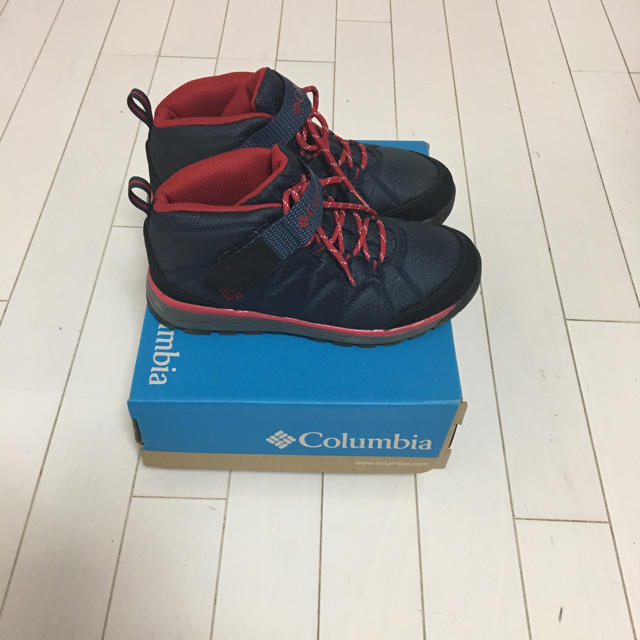 Columbia(コロンビア)のコロンビアトレッキングシューズ 23cm キッズ/ベビー/マタニティのキッズ靴/シューズ(15cm~)(アウトドアシューズ)の商品写真