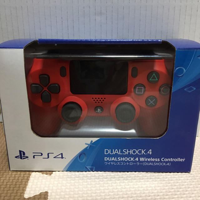 PlayStation4(プレイステーション4)のワイヤレスコントローラー(マグマ・レッド) エンタメ/ホビーのゲームソフト/ゲーム機本体(その他)の商品写真