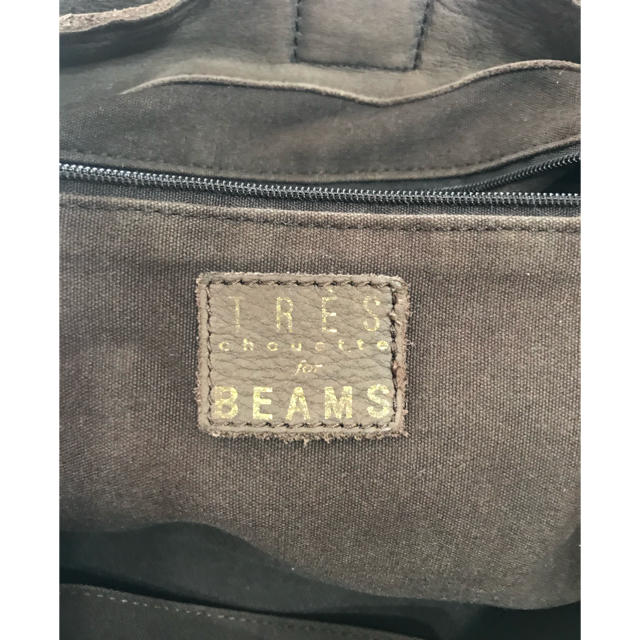 TRES(トレ)のTRES  for  BEAMS   本革ショルダーバッグ レディースのバッグ(ショルダーバッグ)の商品写真