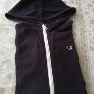 フレッドペリー(FRED PERRY)のFRED PERRYパーカー(パーカー)