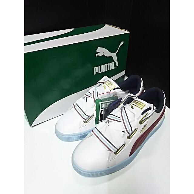 PUMA(プーマ)の最値定価1万!新品!プーマ バスケットハートニュースクール高級スニーカー24.5 レディースの靴/シューズ(スニーカー)の商品写真